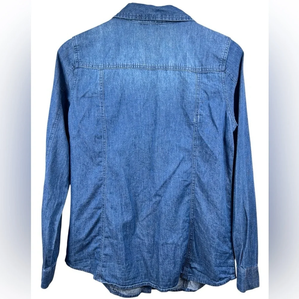 Bluecrush denim long sleeve shirt, Medium, snaps, blue jean, tailored Western - Picture 5 of 6
